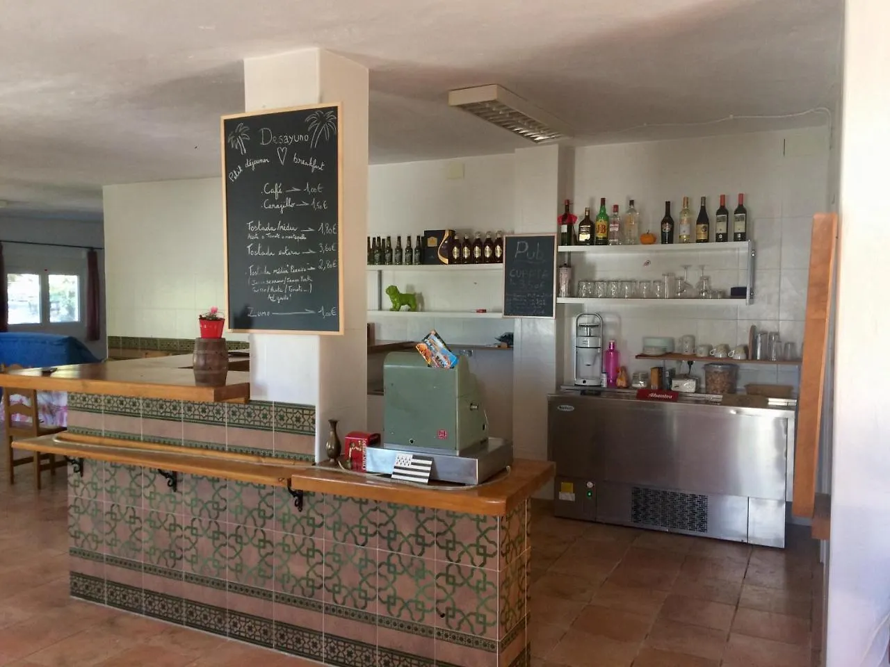 La Huerta Guest House Zagra Spain